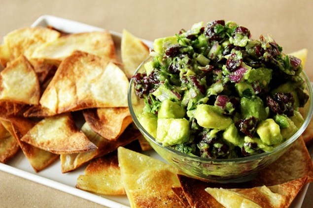 cranberry-salsa-avocado-1